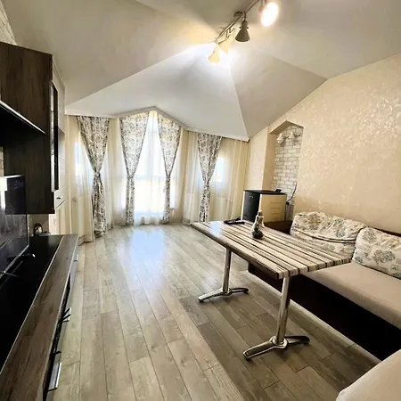 Leisure In A Flower Sea Apartment, Lazur Burgas