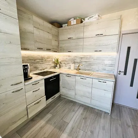 Leisure In A Flower Sea Apartment, Lazur Апартамент
